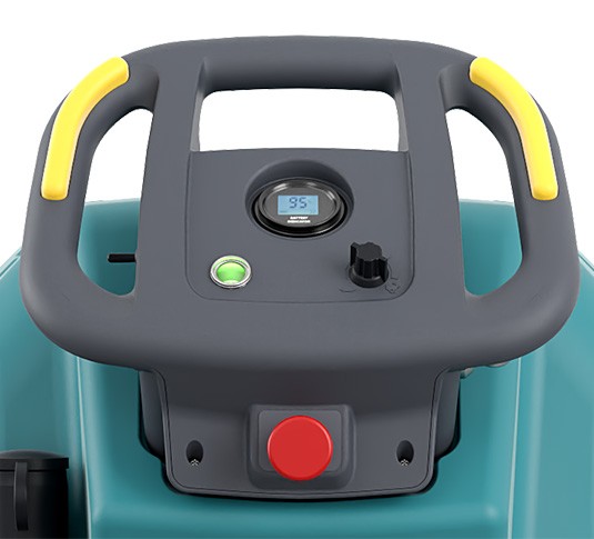 T360 Autolaveuse autotractée à conducteur accompagnant alt 2